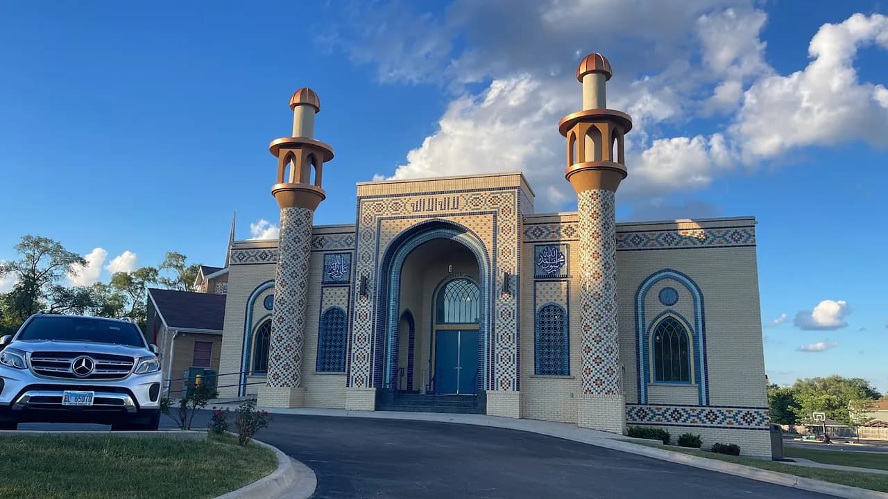 Islamic Education Center (IEC Husaini) in Glendale Heights, Illinois